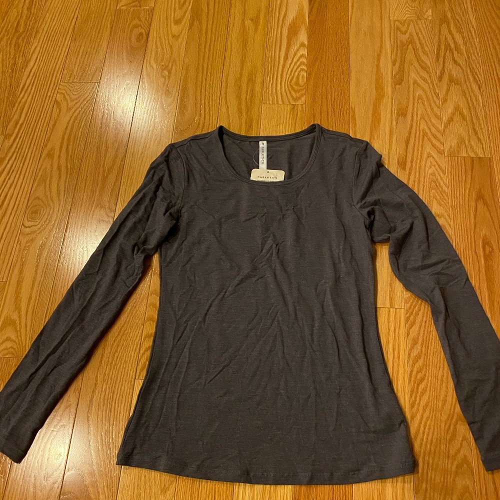Fabletics long sleeve top